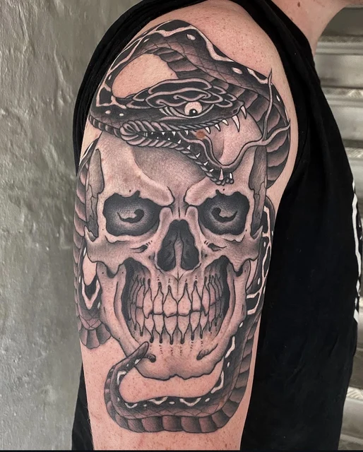 Tattoo by Bruno